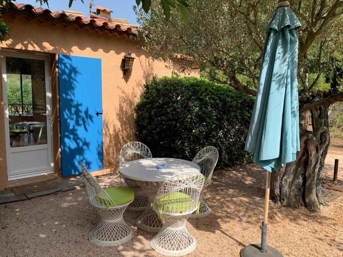 Les Oliviers Apartment Grimaud Exterior photo