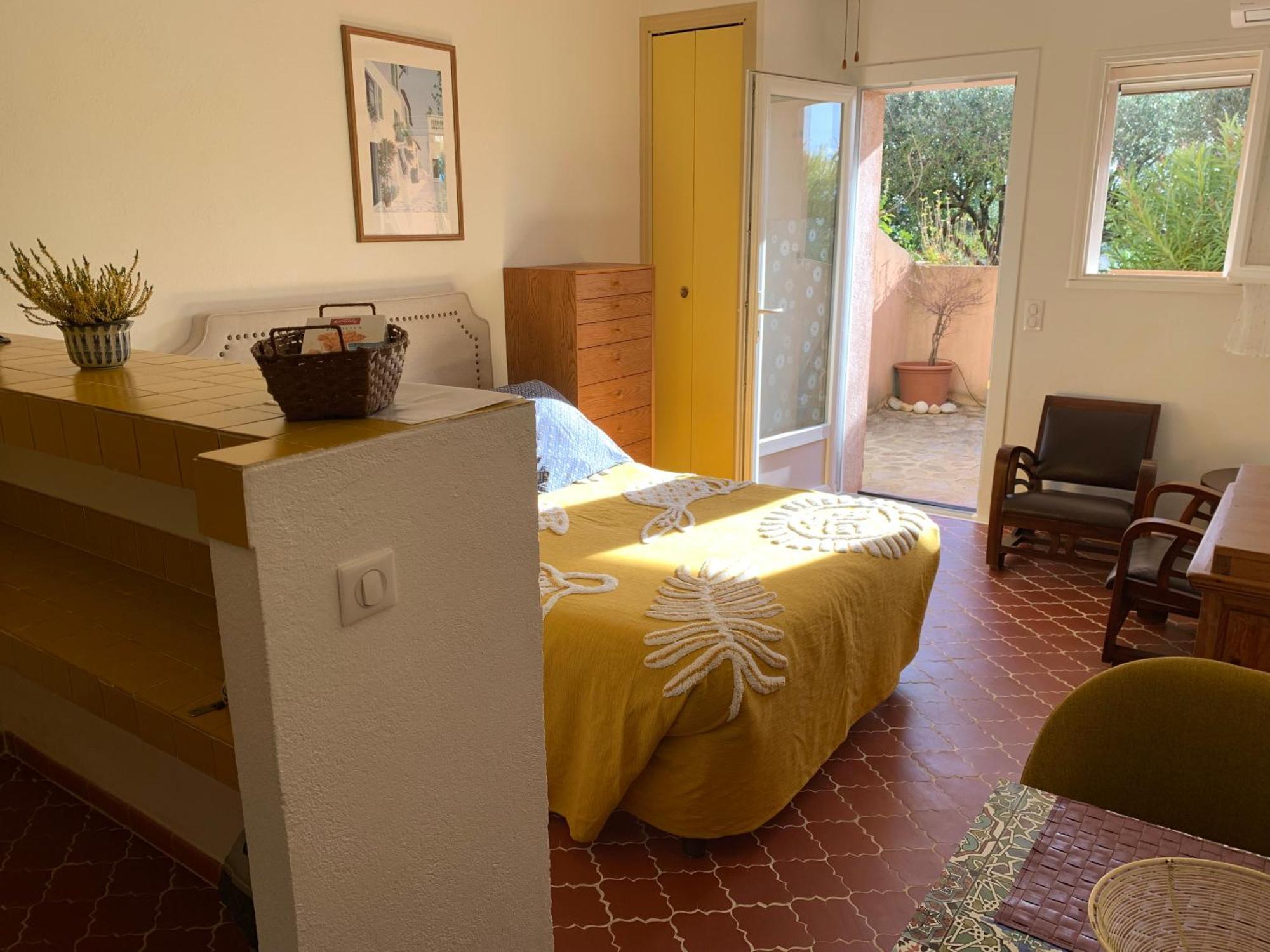 Les Oliviers Apartment Grimaud Exterior photo
