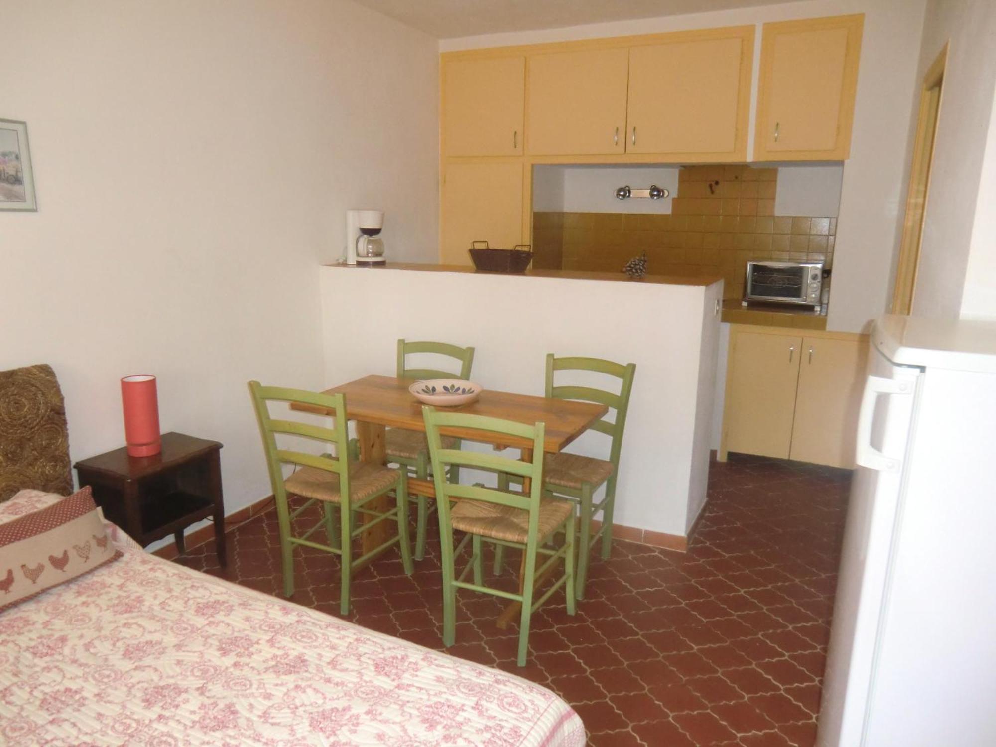Les Oliviers Apartment Grimaud Room photo